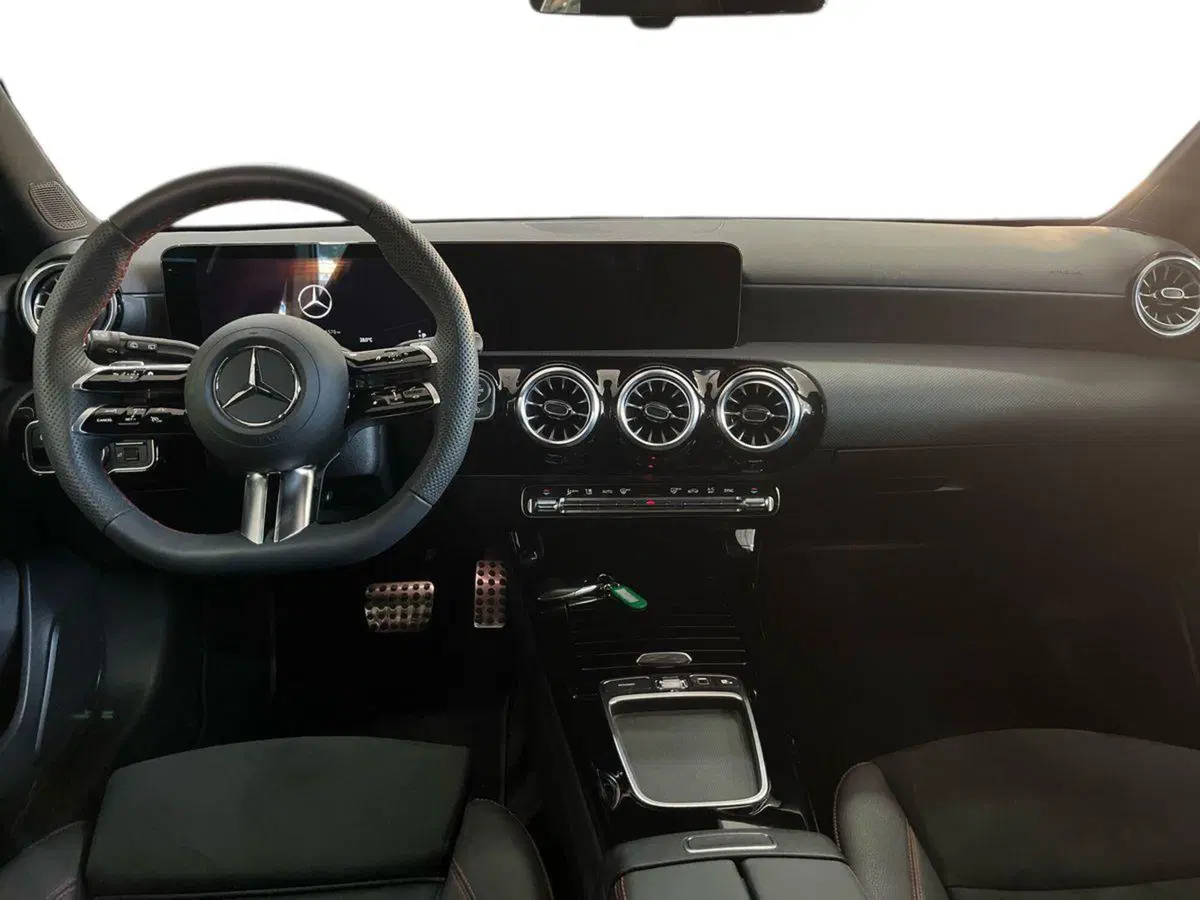 Mercedes-Benz Classe A usata a Taranto (8)