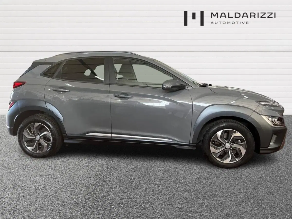 Hyundai Kona usata a Bari (5)