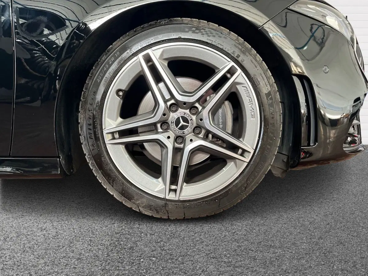 Mercedes-Benz Classe A usata a Bari (6)