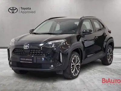 Toyota Yaris Cross 1.5h GR Sport Black Sky fwd 116cv e-cvt del 2024 usata a Sesto Fiorentino