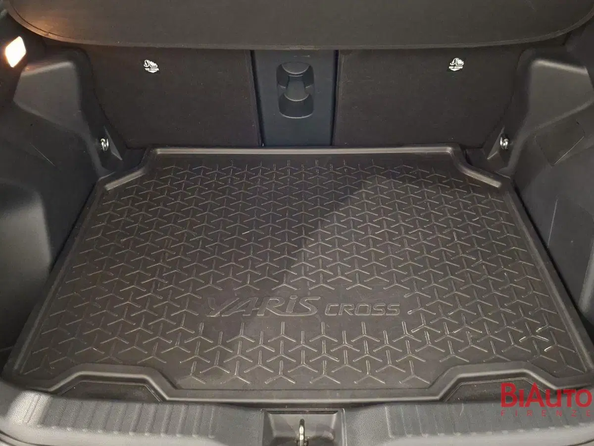 Toyota Yaris Cross usata a Firenze (6)