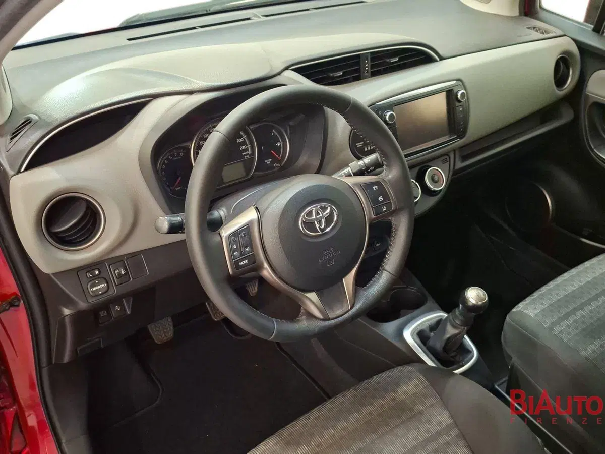 Toyota Yaris usata a Firenze (7)
