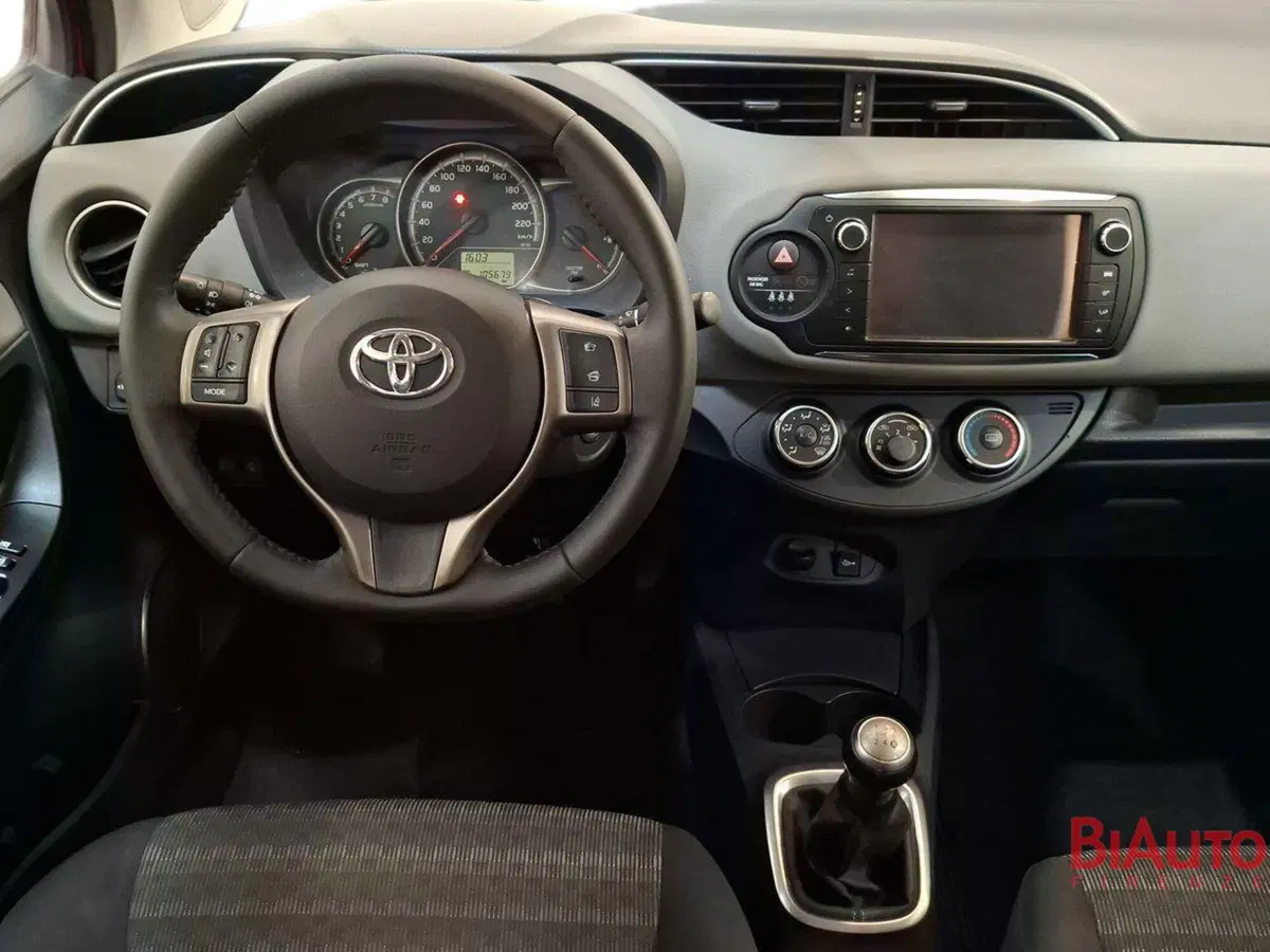 Toyota Yaris usata a Firenze (8)