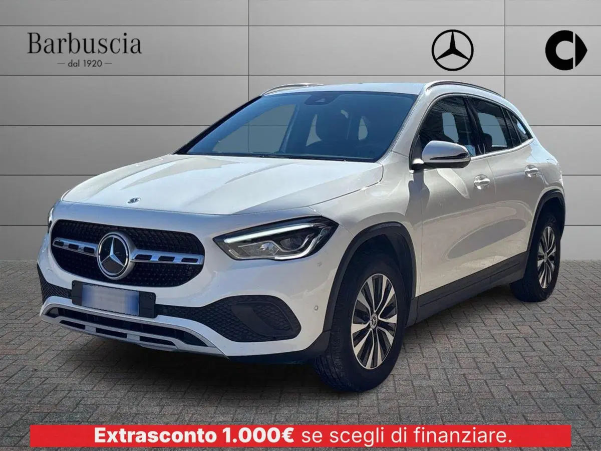 Mercedes-Benz GLA SUV usata a Pescara