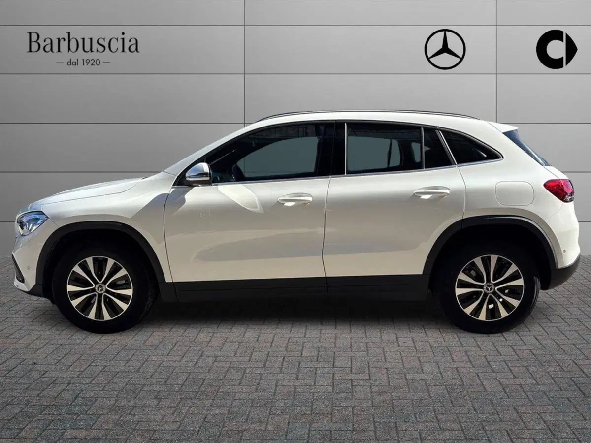 Mercedes-Benz GLA SUV usata a Pescara (5)