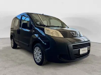 Peugeot Bipper 1.4 HDi 70CV Outdoor del 2009 usata a Monopoli