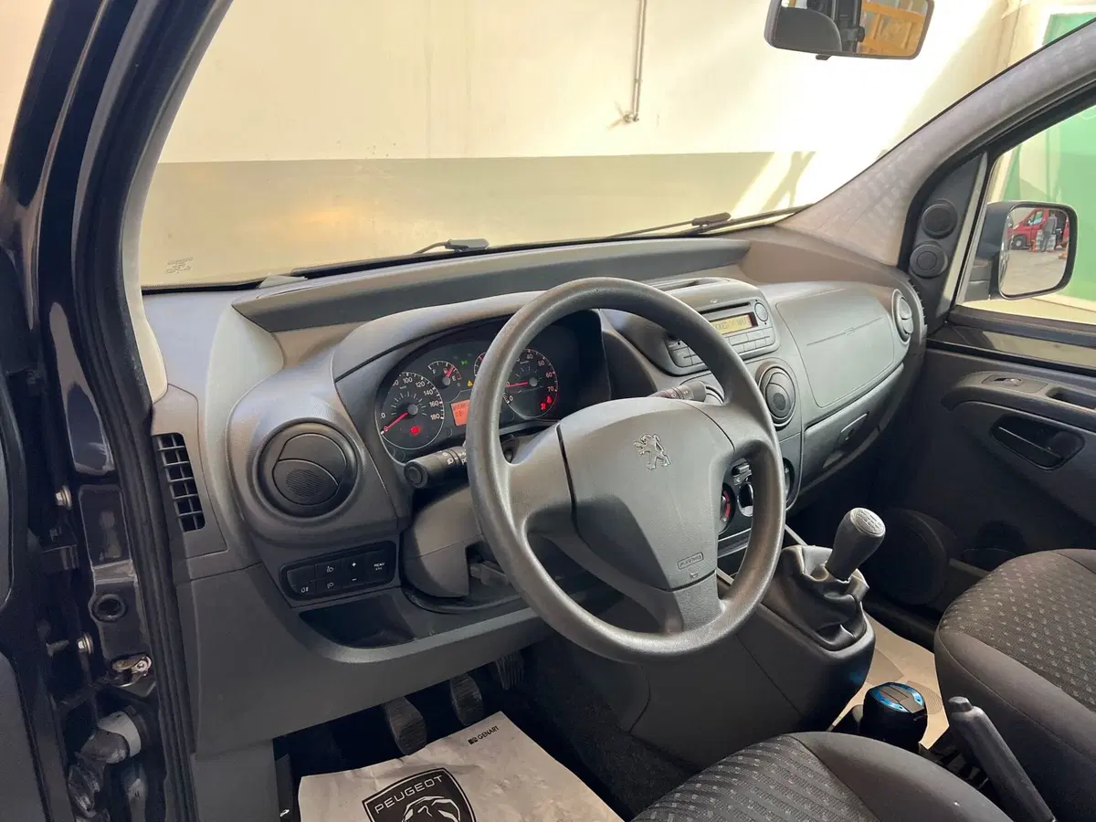 Peugeot Bipper usata a Bari (10)
