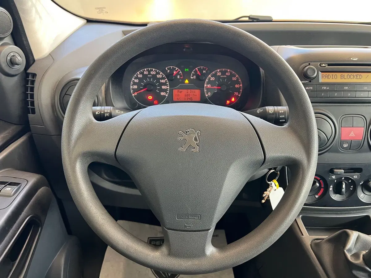 Peugeot Bipper usata a Bari (15)