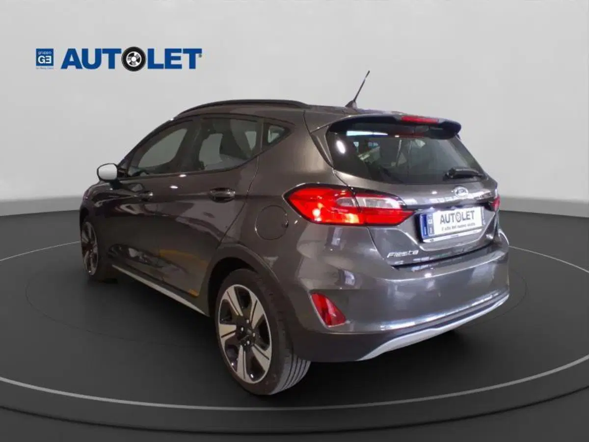 Ford Fiesta usata a Genova (8)