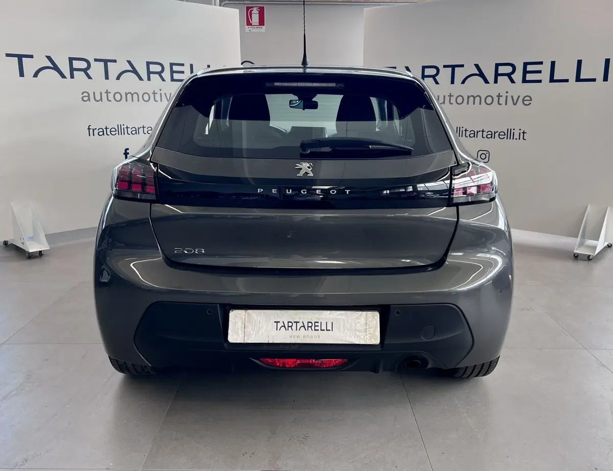 Peugeot 208 usata a Bari (6)