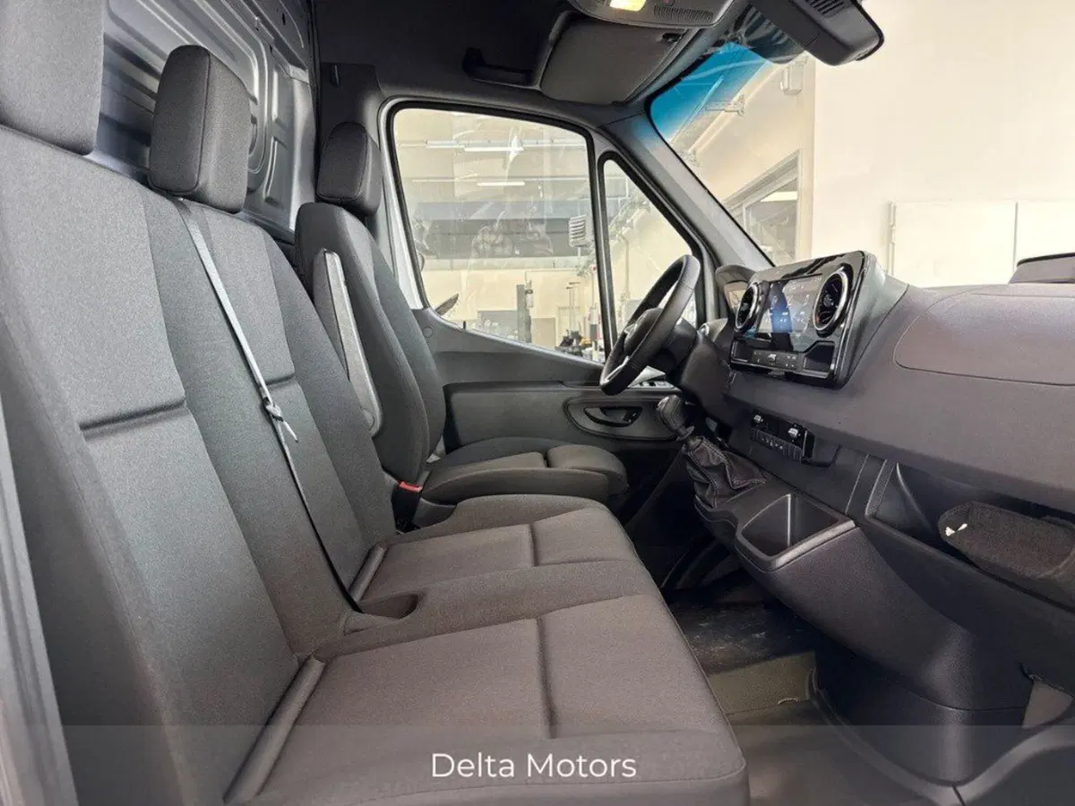 Mercedes-Benz Sprinter nuova a Rimini (14)