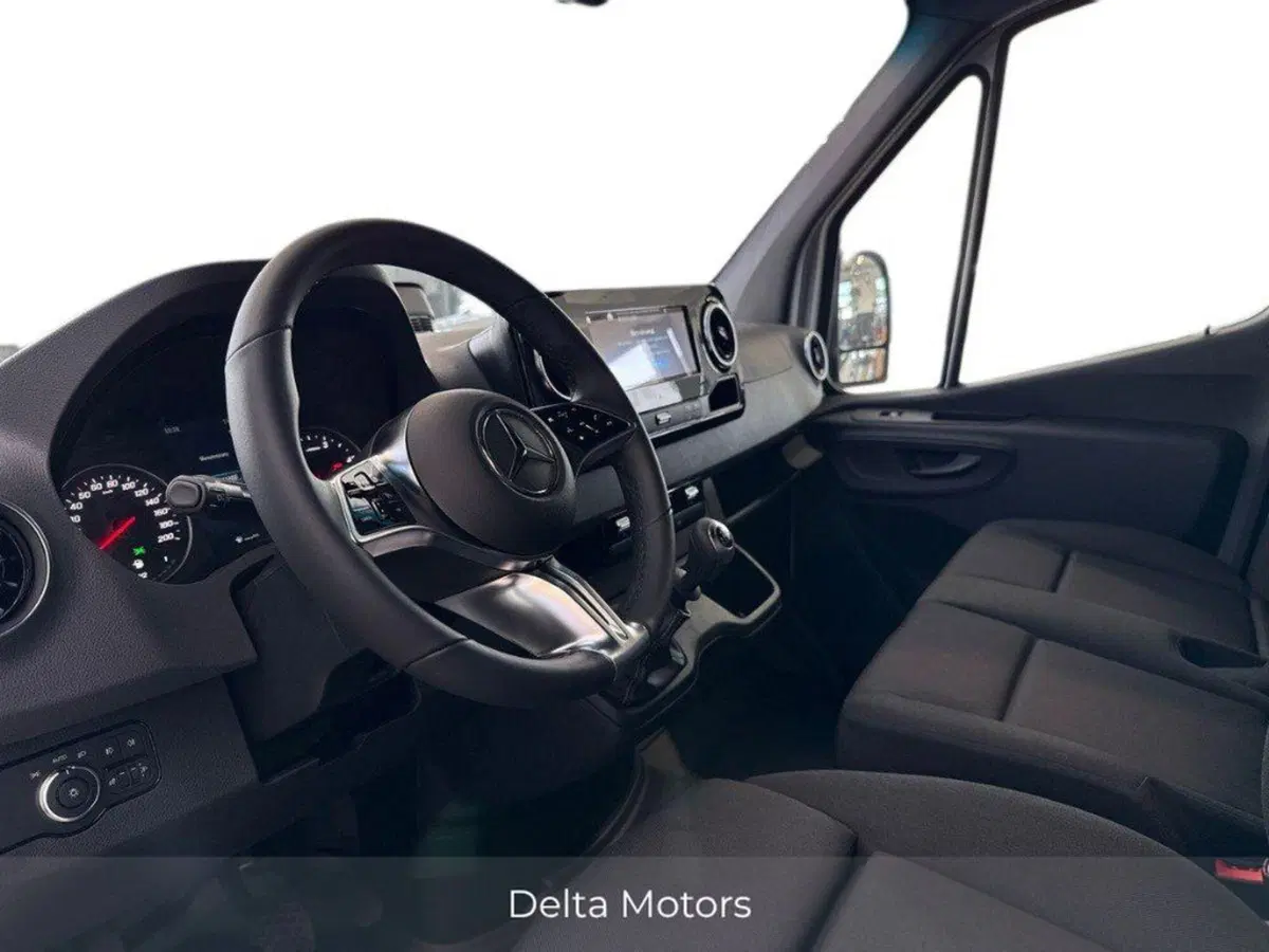 Mercedes-Benz Sprinter nuova a Rimini (16)