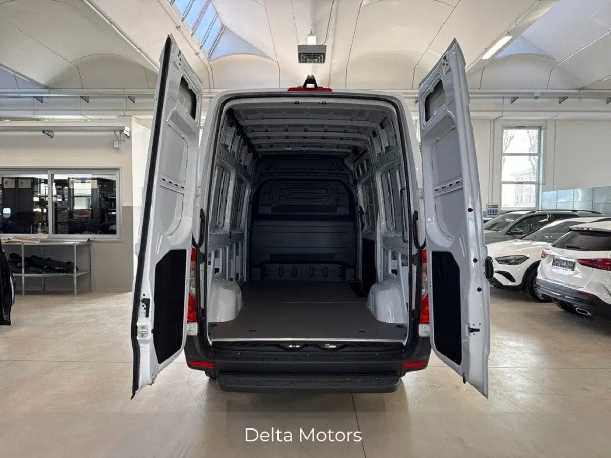 Mercedes-Benz Sprinter nuova a Rimini (7)