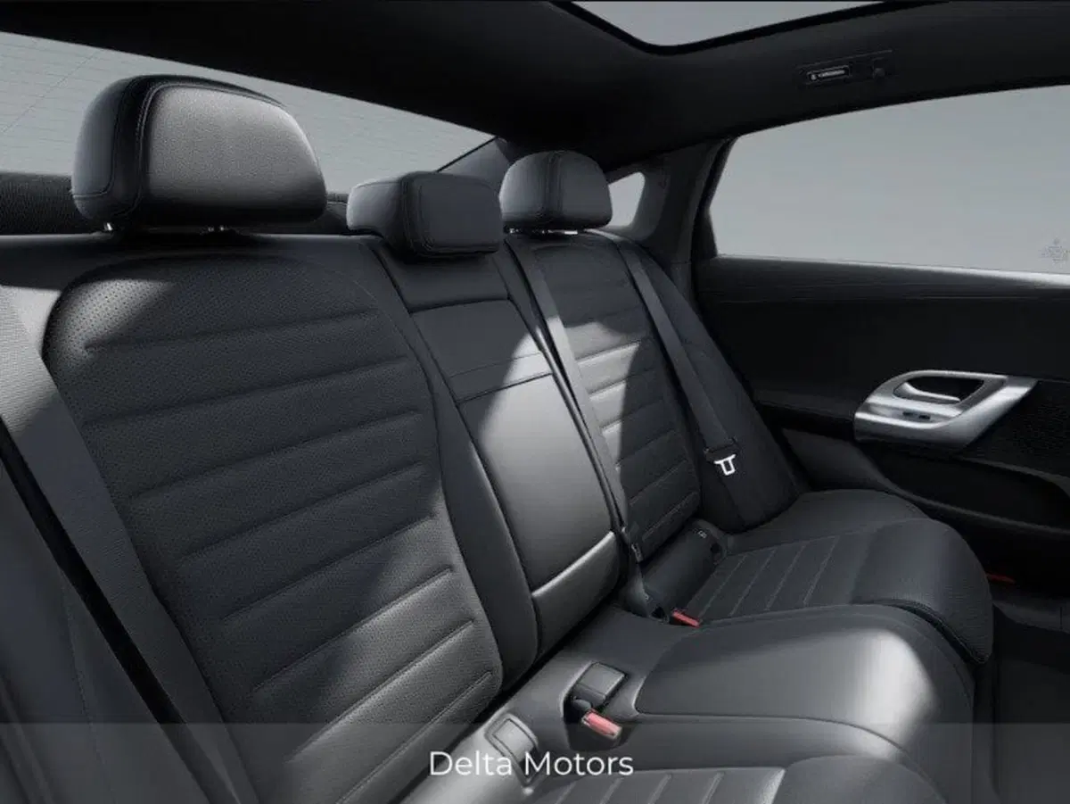 Mercedes-Benz Classe C nuova a Macerata (11)