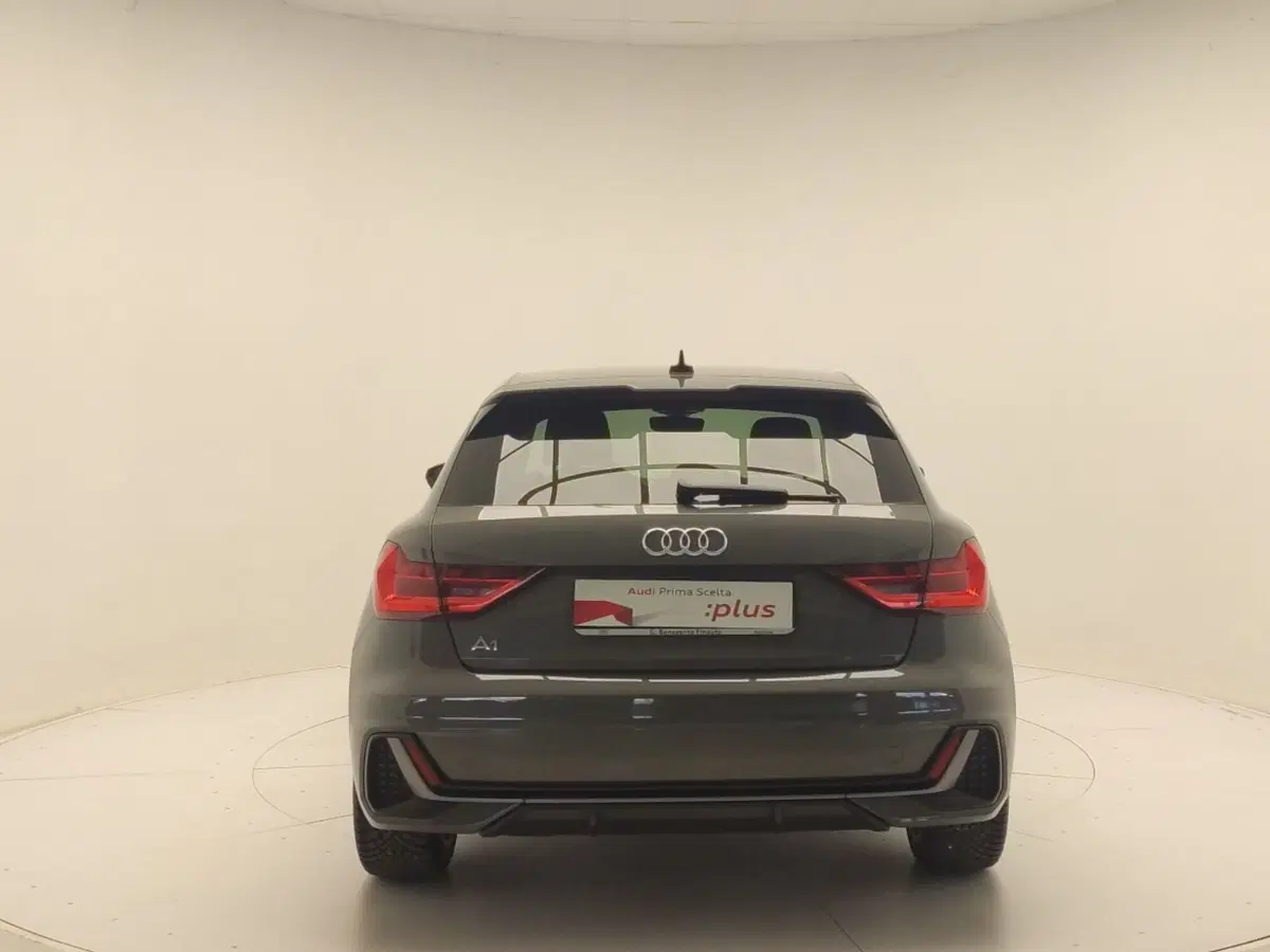 Audi A1 Sportback usata a Avellino (6)