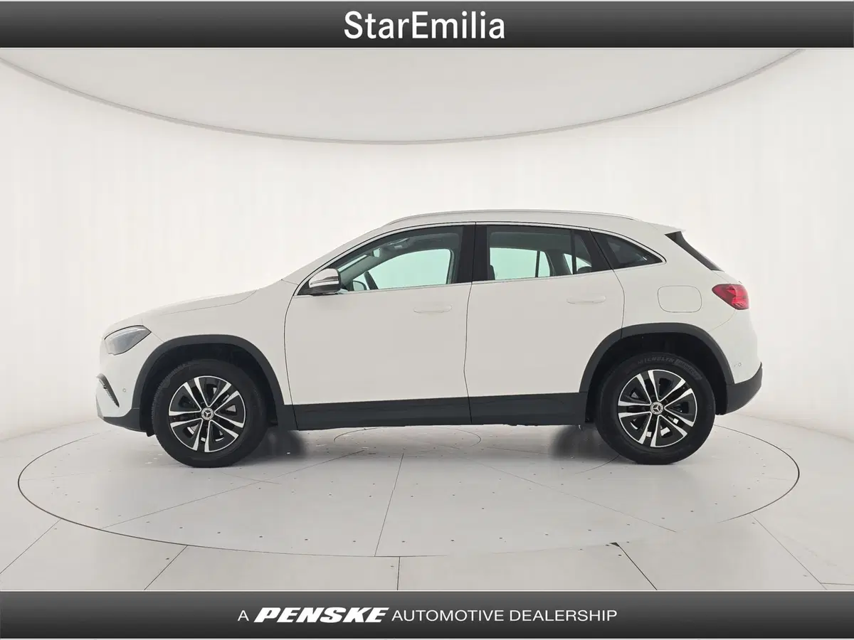 Mercedes-Benz GLA SUV usata a Bologna (2)