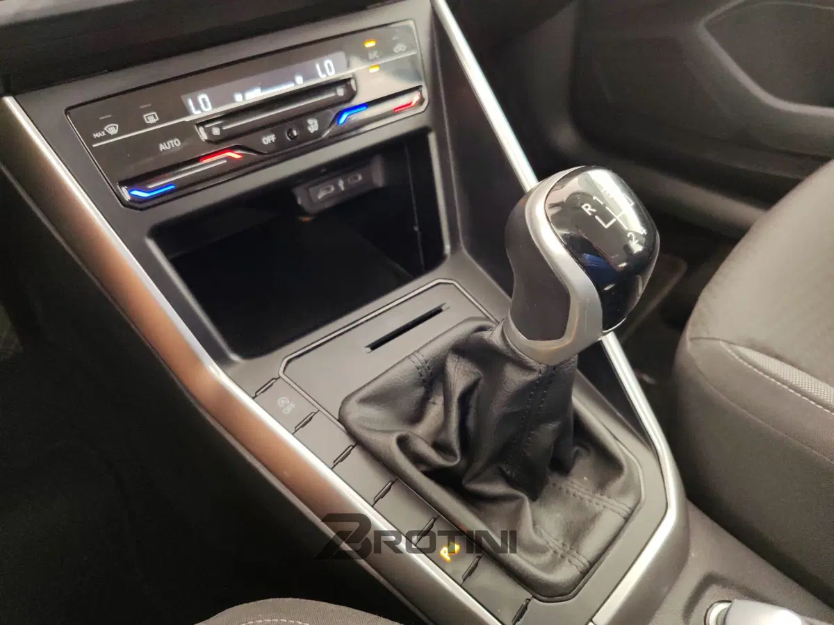Volkswagen Polo usata a Massa-Carrara (11)