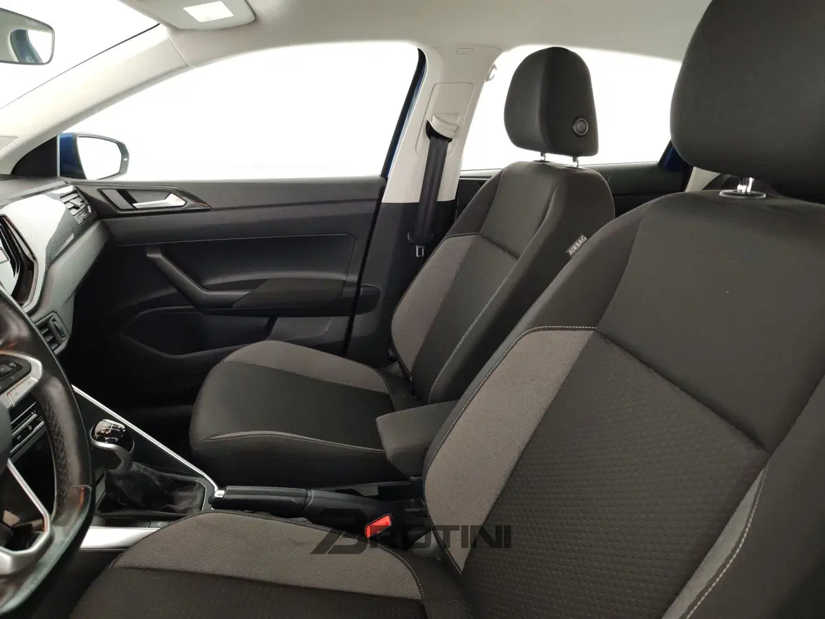 Volkswagen Polo usata a Massa-Carrara (9)