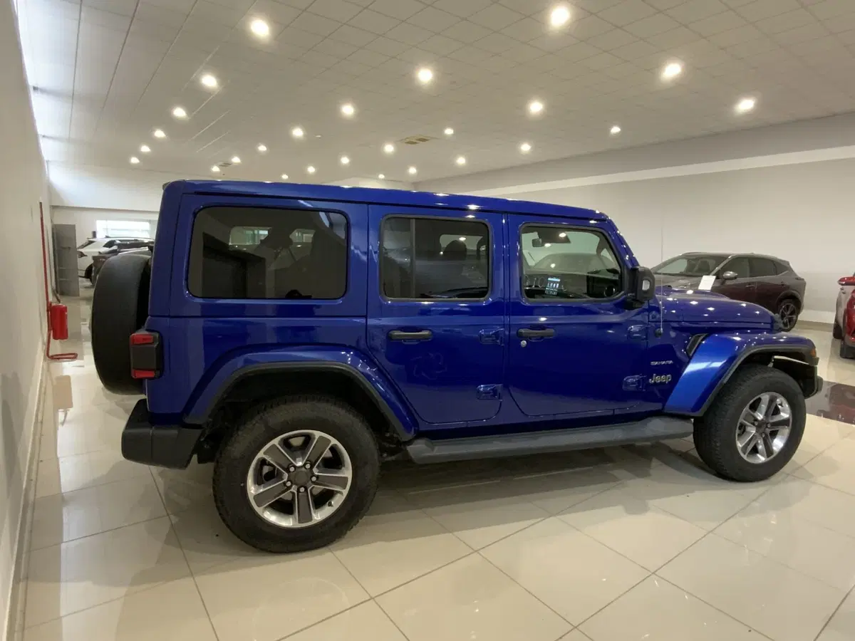 Jeep Wrangler usata a Vercelli (3)