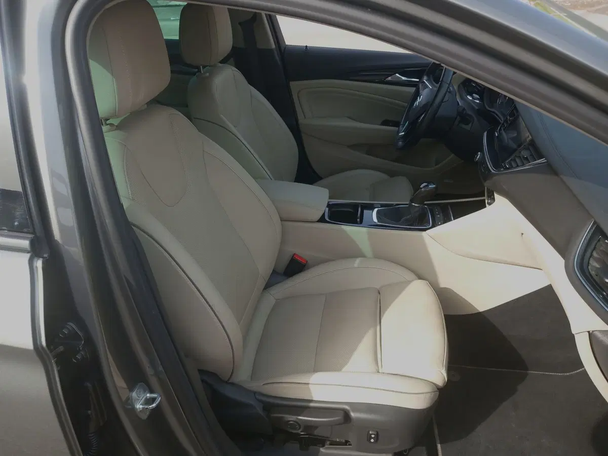 Opel Insignia usata a Lucca (12)