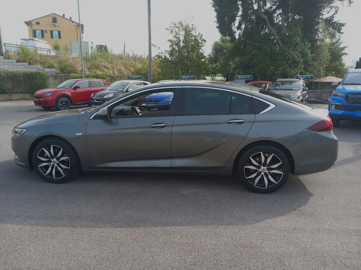 Opel Insignia usata a Lucca (3)