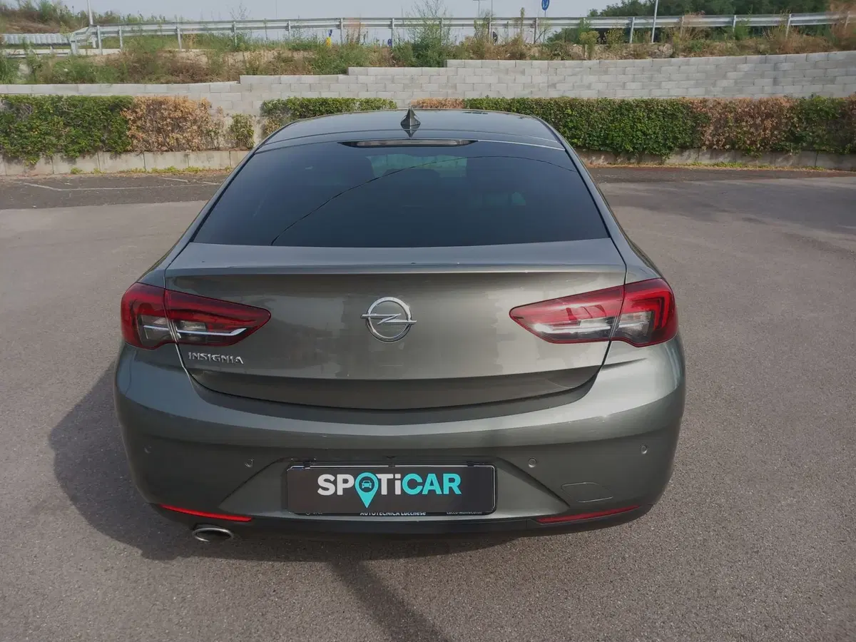 Opel Insignia usata a Lucca (5)