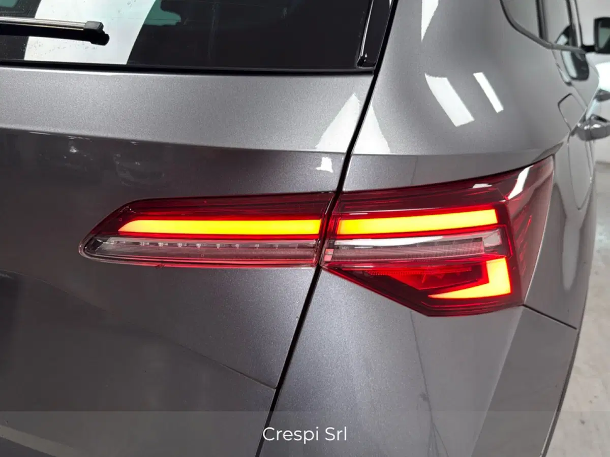 Skoda Karoq usata a Varese (8)