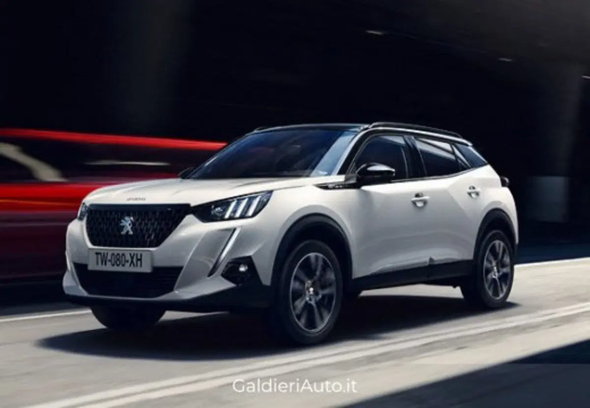 Peugeot 2008 nuova a Salerno (10)
