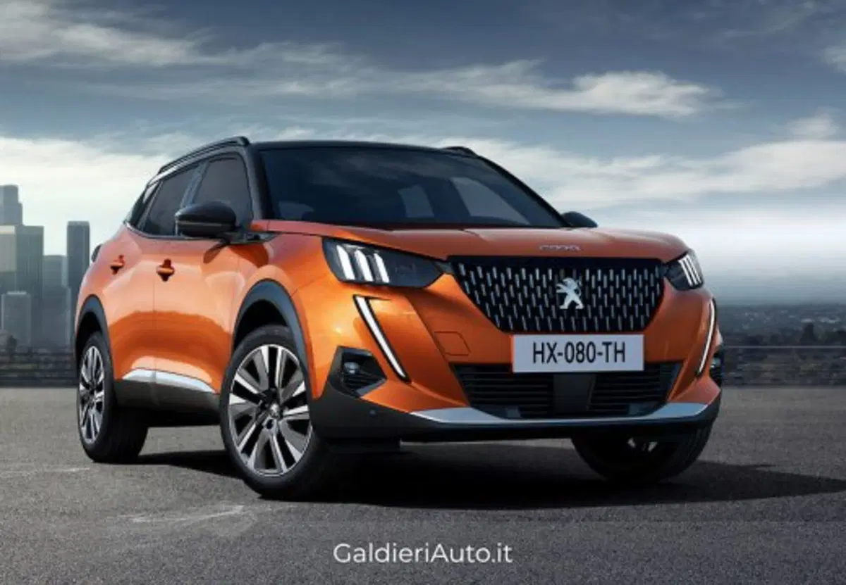 Peugeot 2008 nuova a Salerno (11)