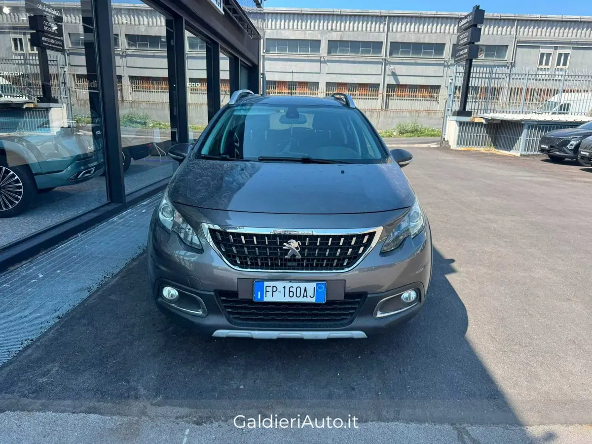 Peugeot 2008 usata a Salerno (5)