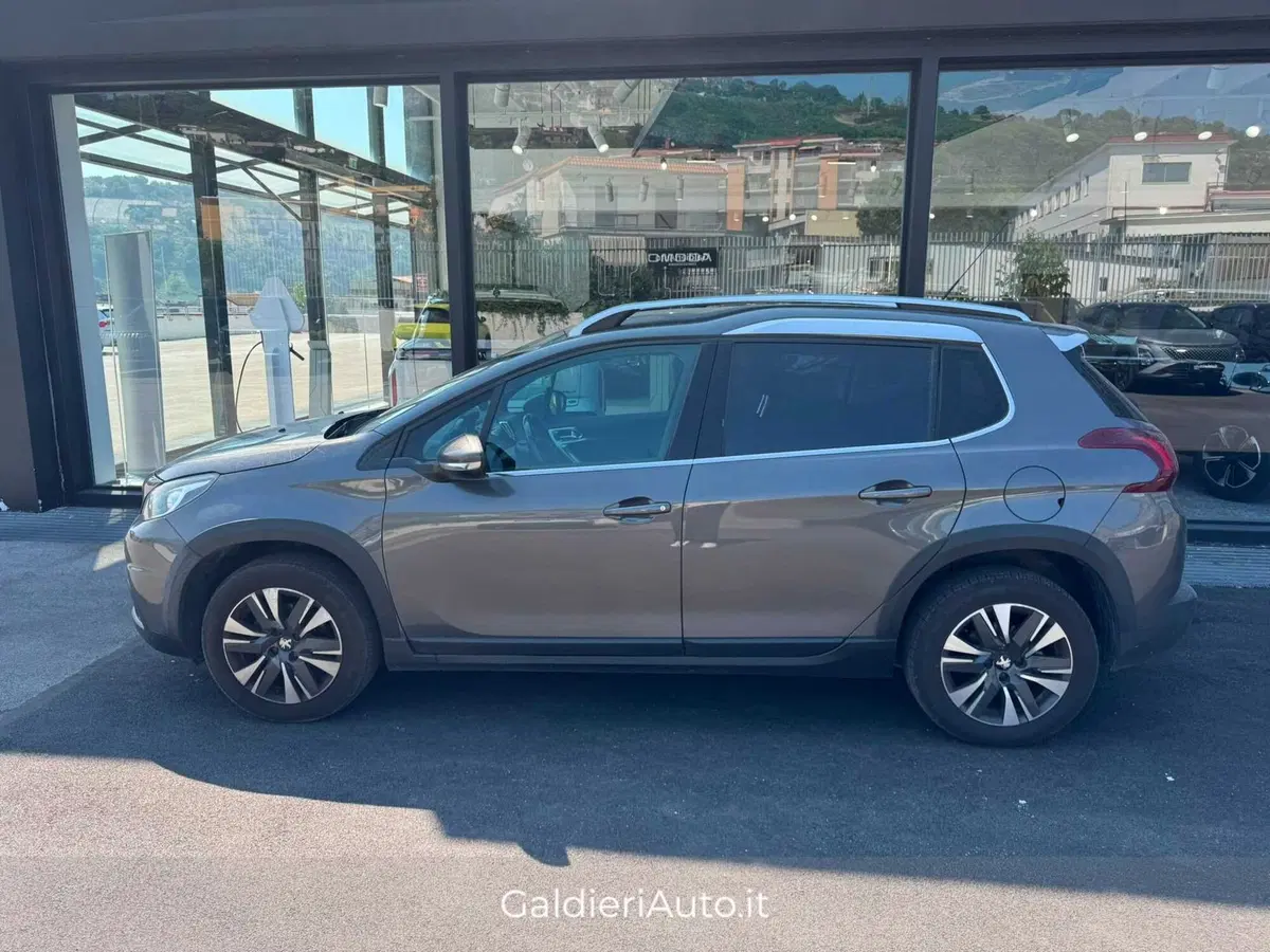 Peugeot 2008 usata a Salerno (6)
