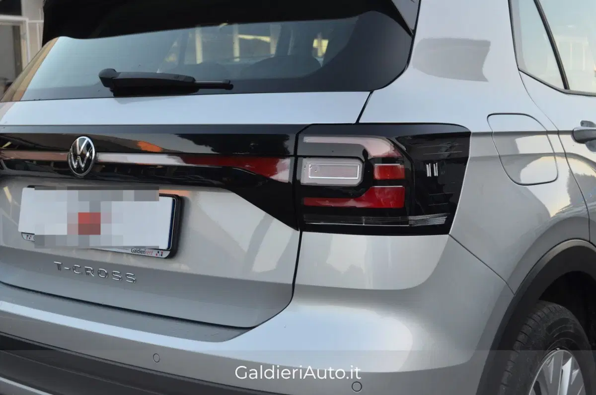 Volkswagen T-Cross usata a Salerno (14)