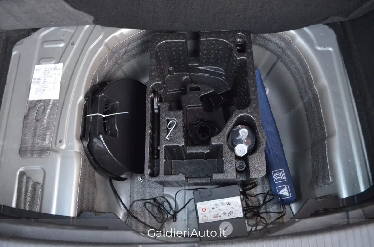 Volkswagen T-Cross usata a Salerno (4)