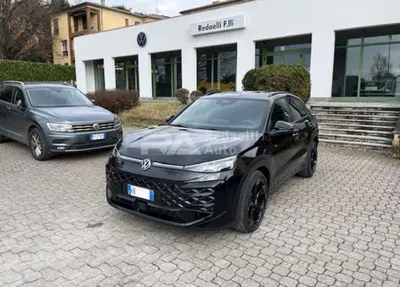Volkswagen T-Roc 1.5 etsi R-Line 150cv dsg del 2026 usata a Casatenovo