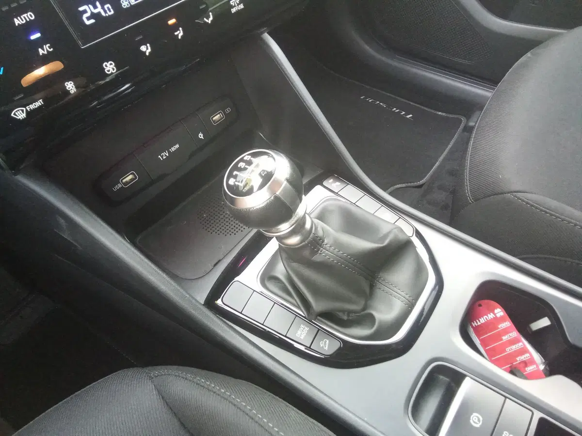 Hyundai Tucson usata a Rimini (17)