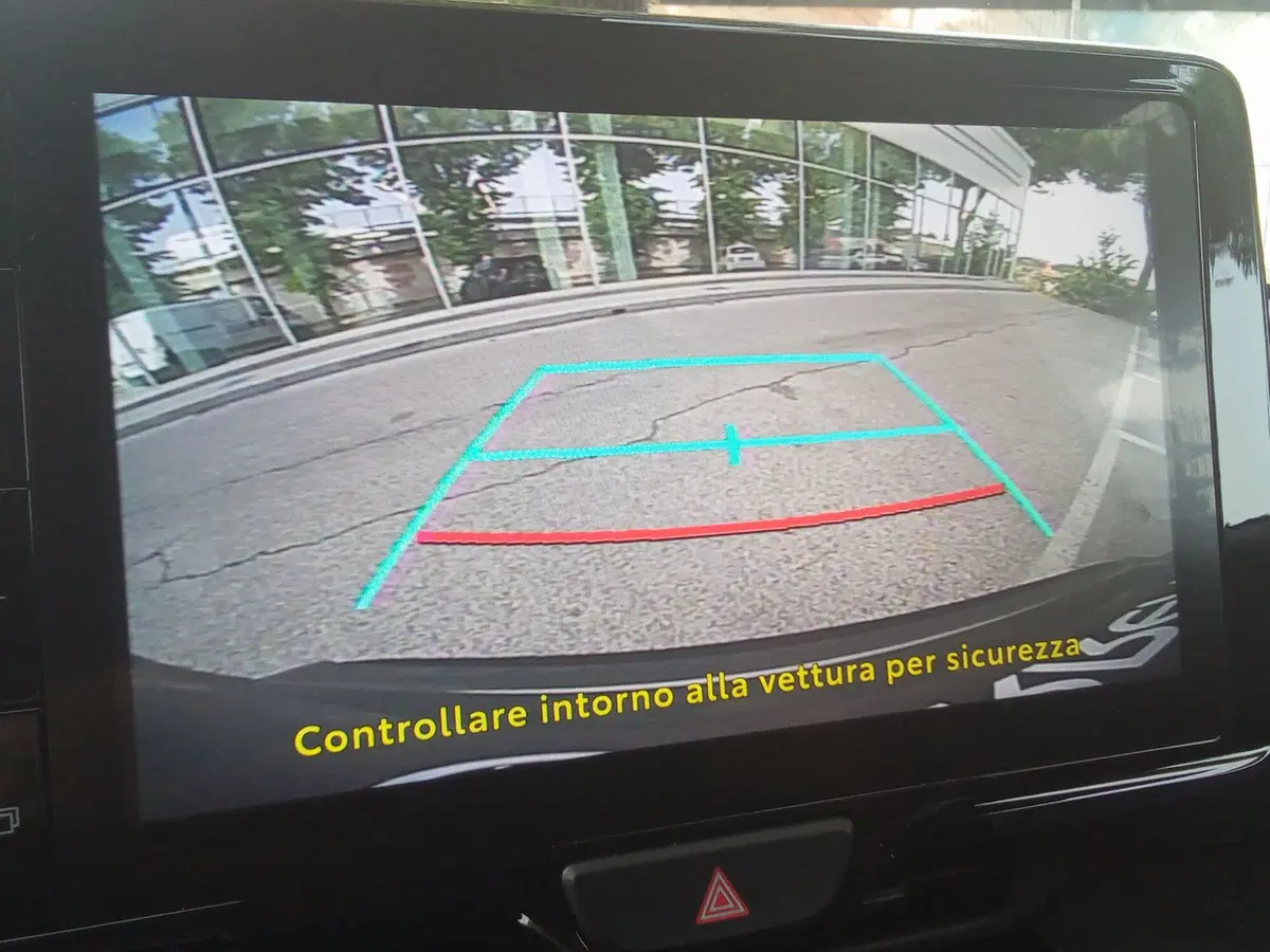 Toyota Yaris Cross usata a Rimini (11)