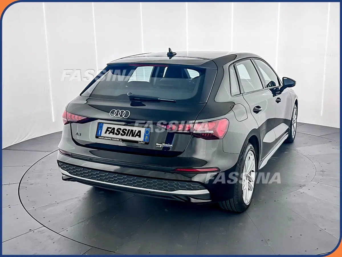 Audi A3 Sportback usata a Milano (6)