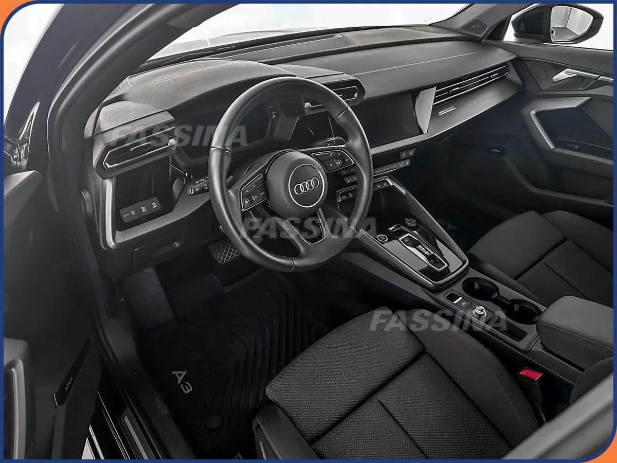 Audi A3 Sportback usata a Milano (9)