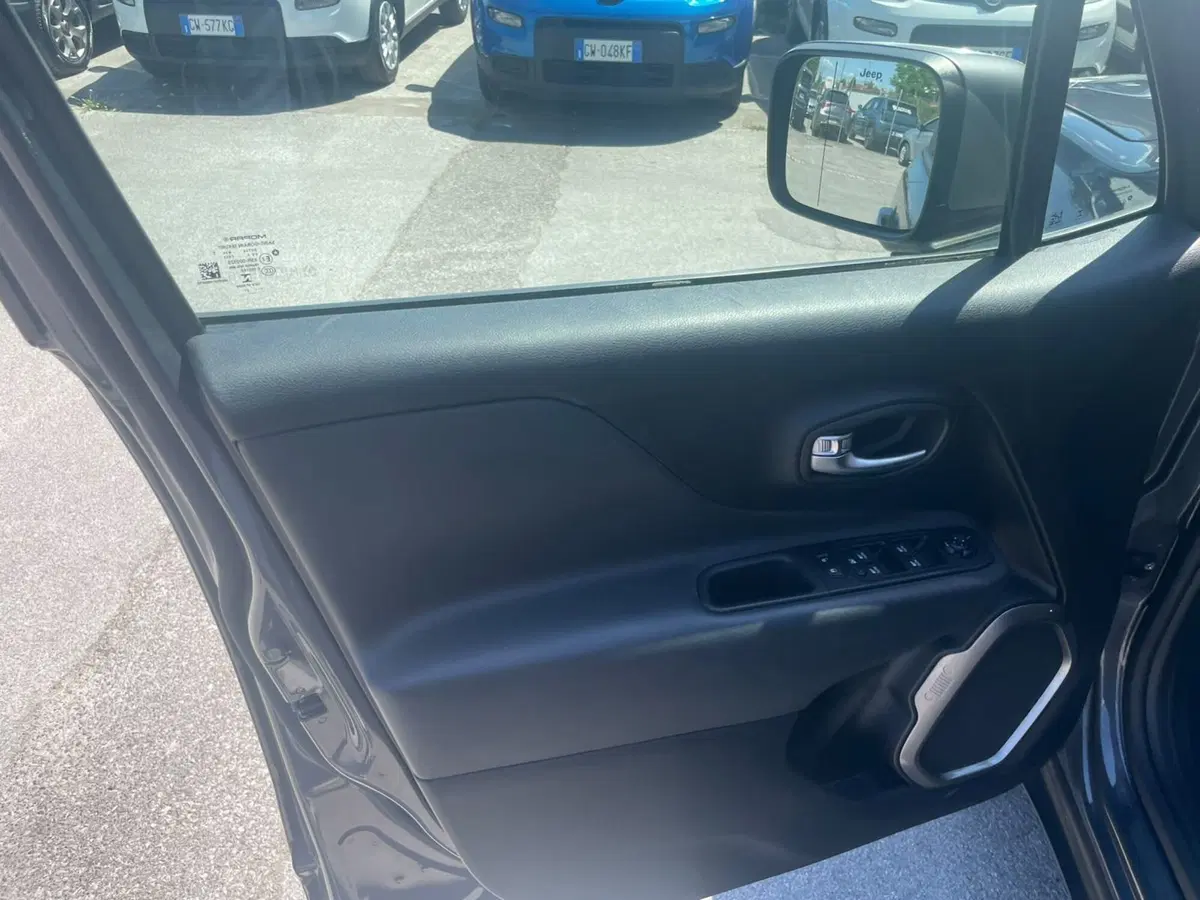 Jeep Renegade usata a Lucca (8)