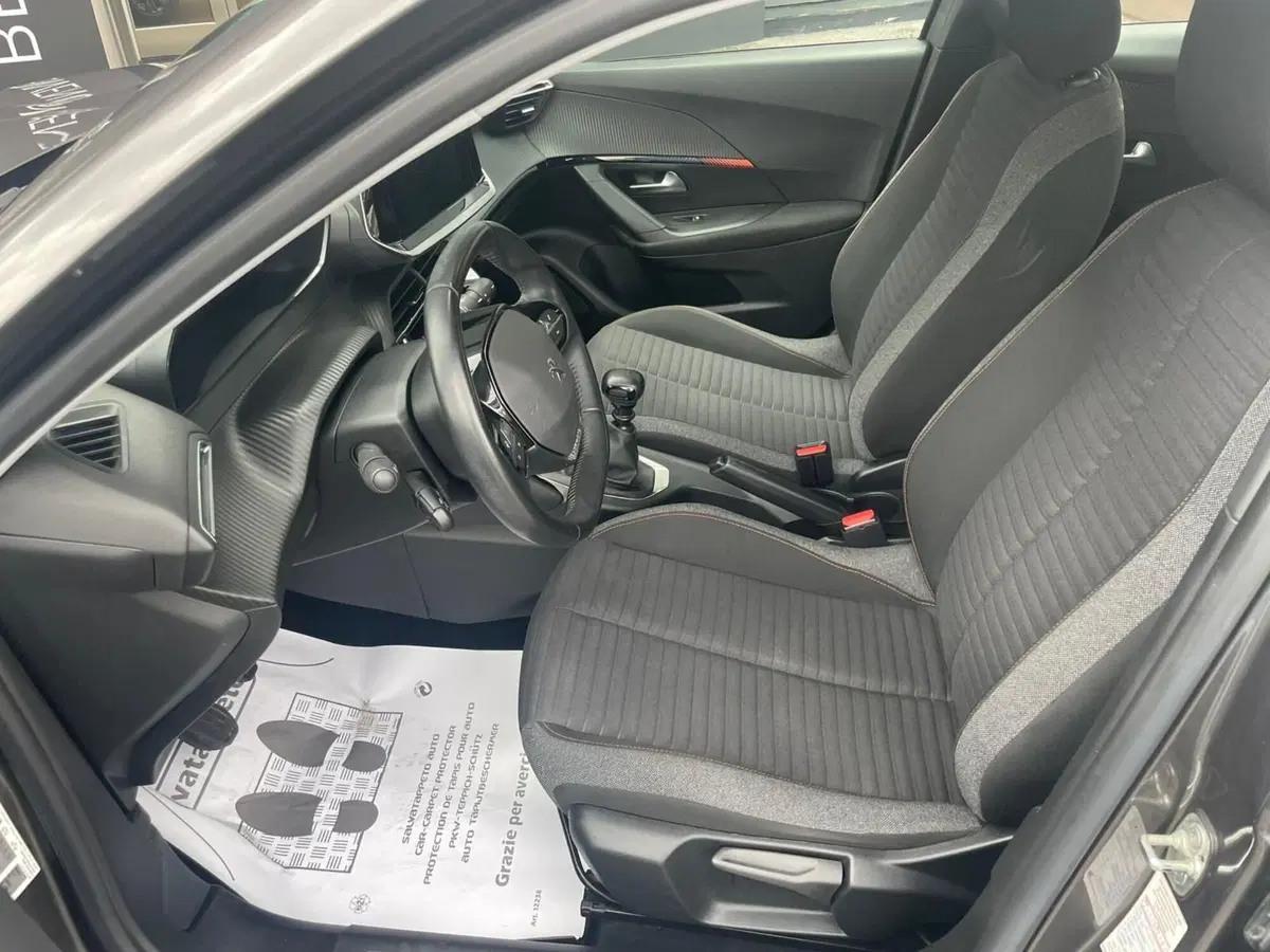 Peugeot 2008 usata a Lucca (9)