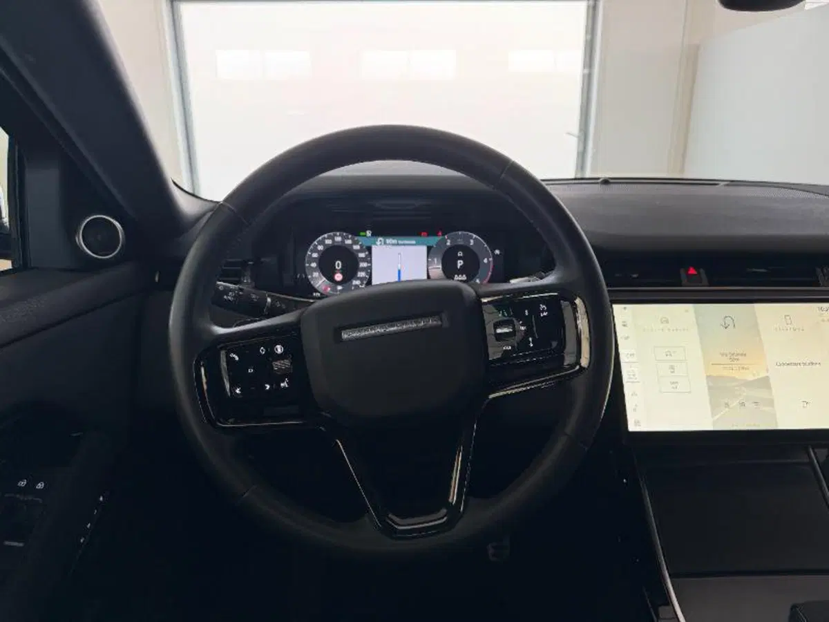 Land Rover Range Rover Evoque usata a Venezia (17)