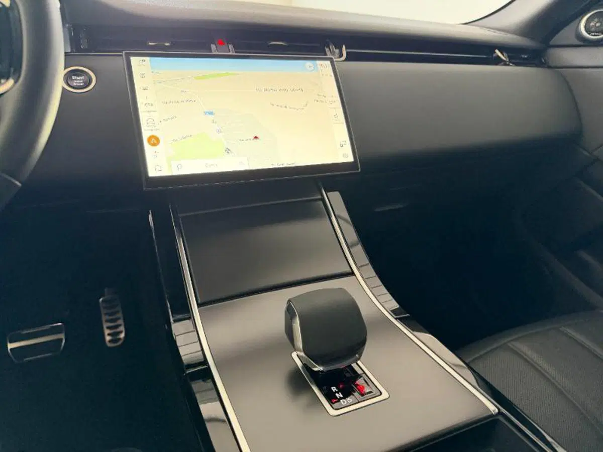 Land Rover Range Rover Evoque usata a Venezia (19)