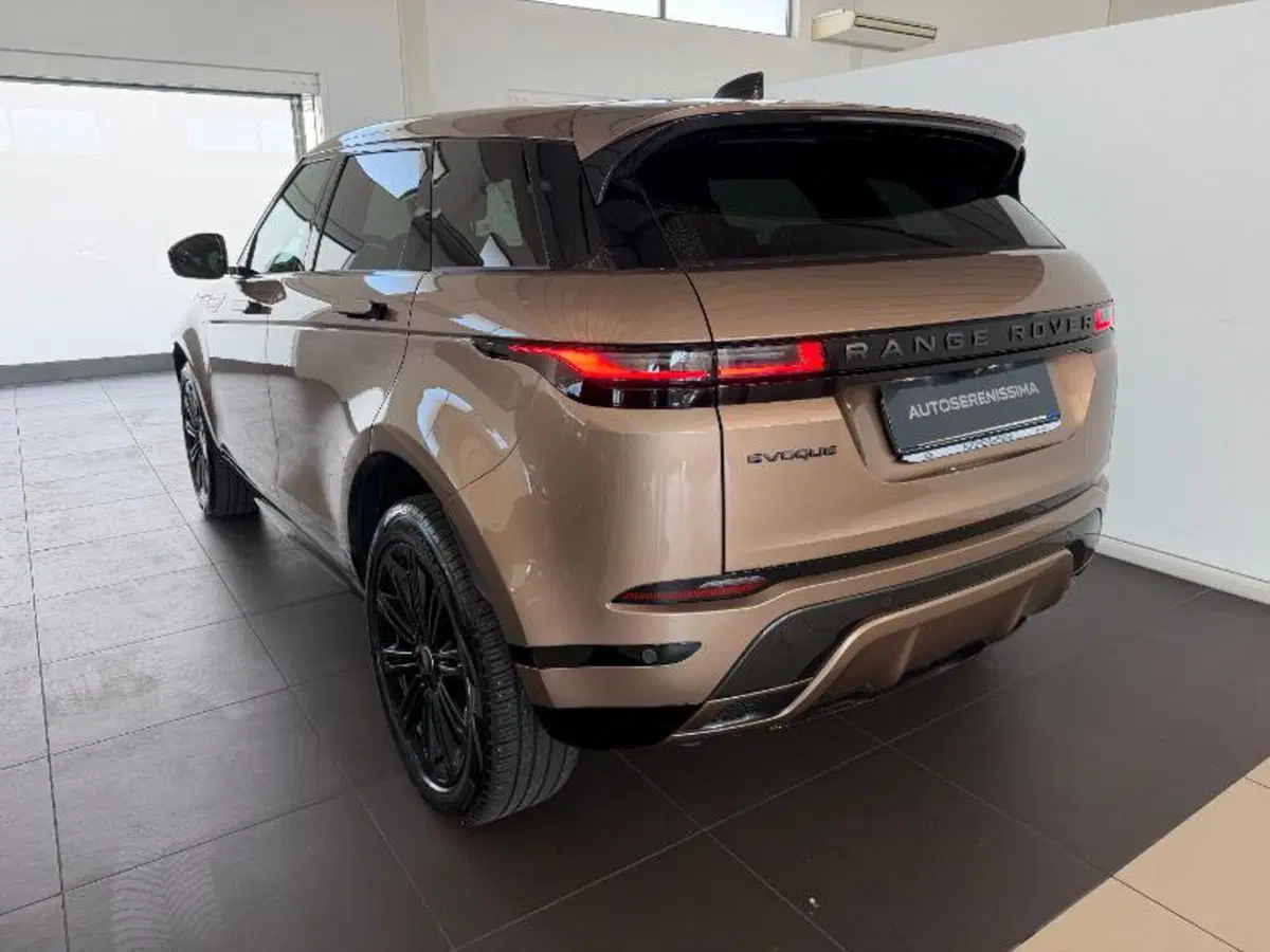 Land Rover Range Rover Evoque usata a Venezia (3)