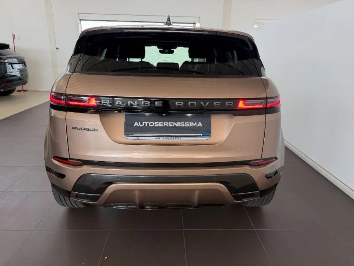 Land Rover Range Rover Evoque usata a Venezia (4)