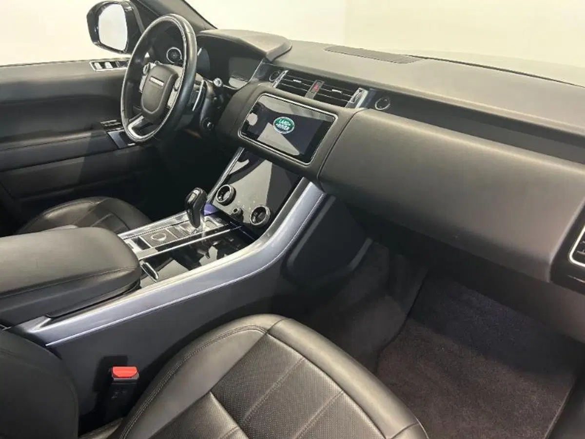 Land Rover Range Rover Sport usata a Venezia (10)