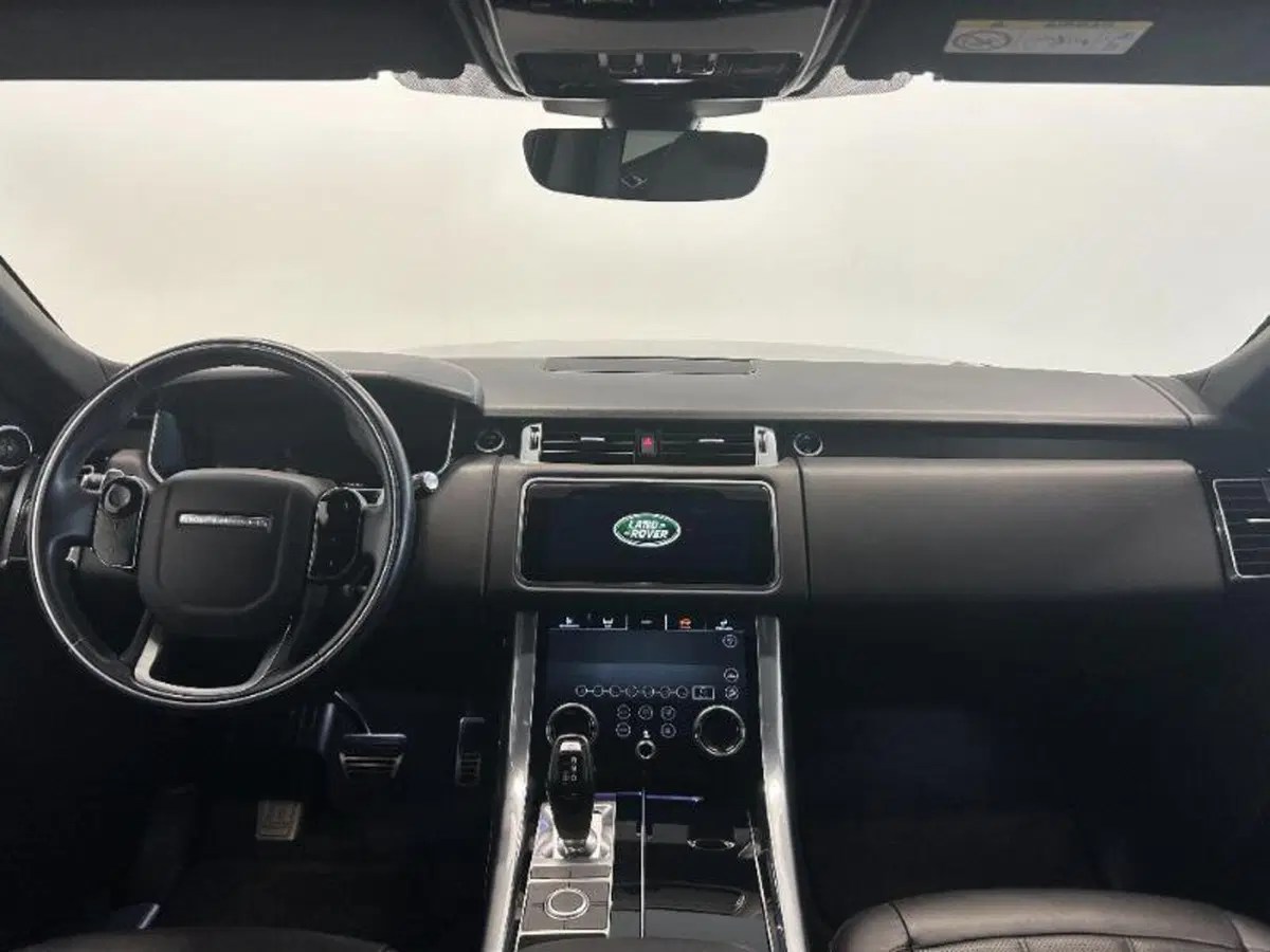 Land Rover Range Rover Sport usata a Venezia (12)
