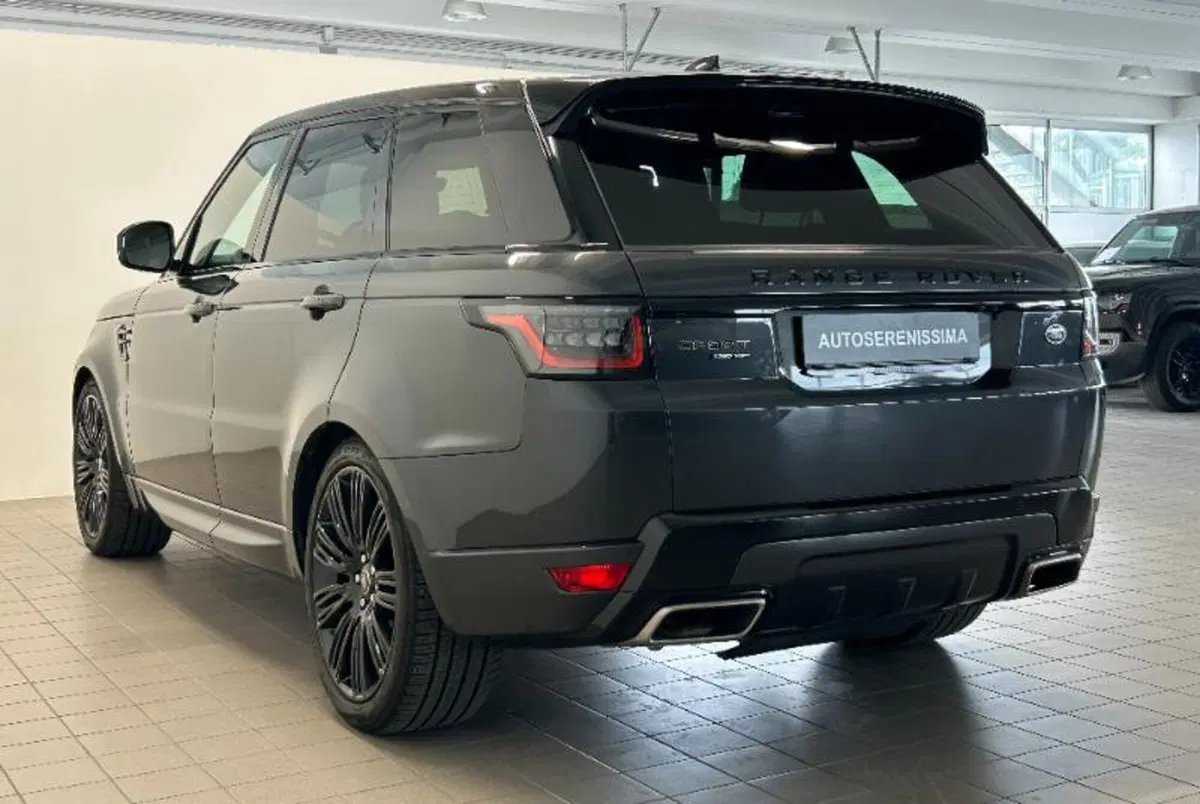 Land Rover Range Rover Sport usata a Venezia (3)