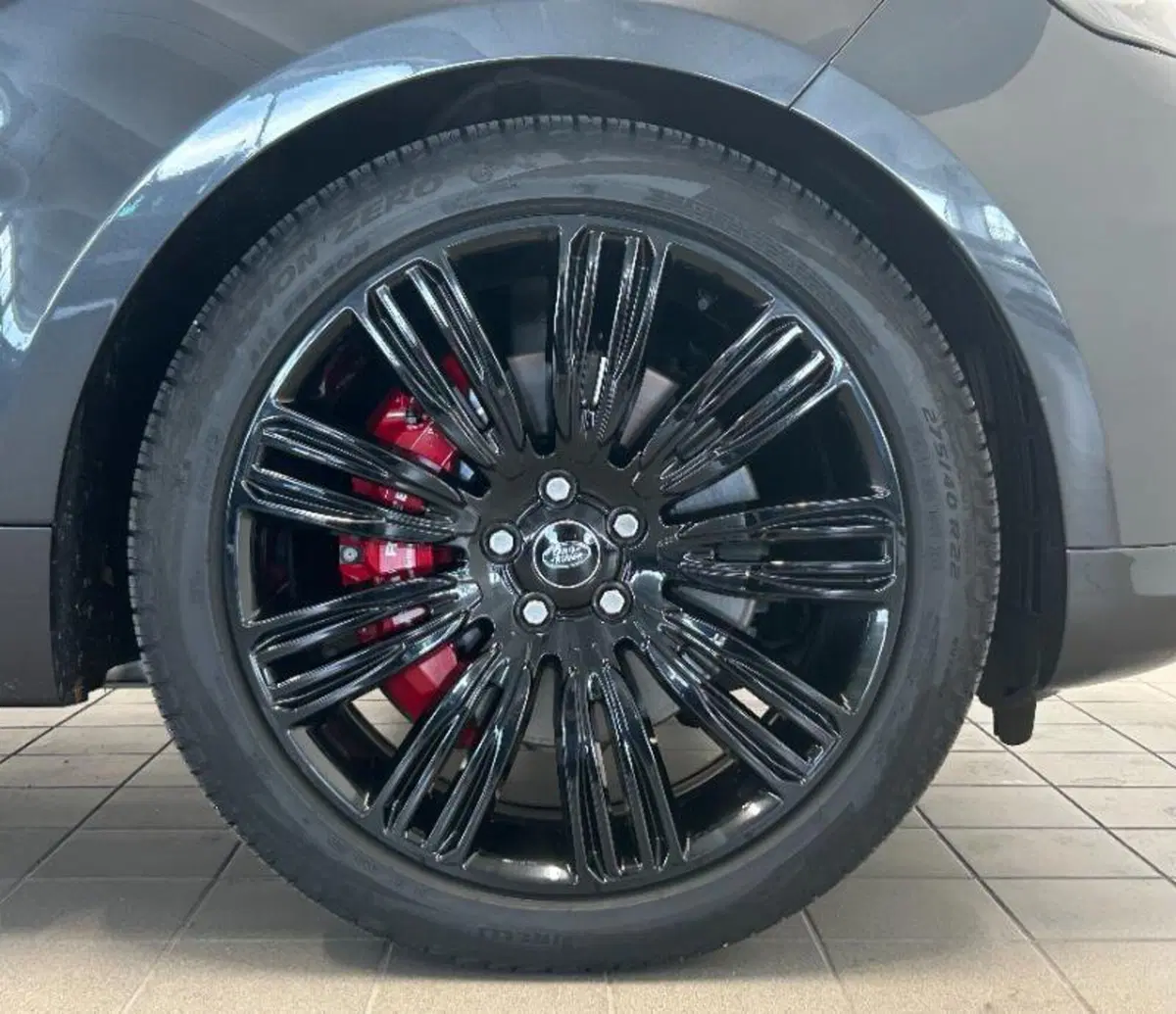 Land Rover Range Rover Sport usata a Venezia (8)