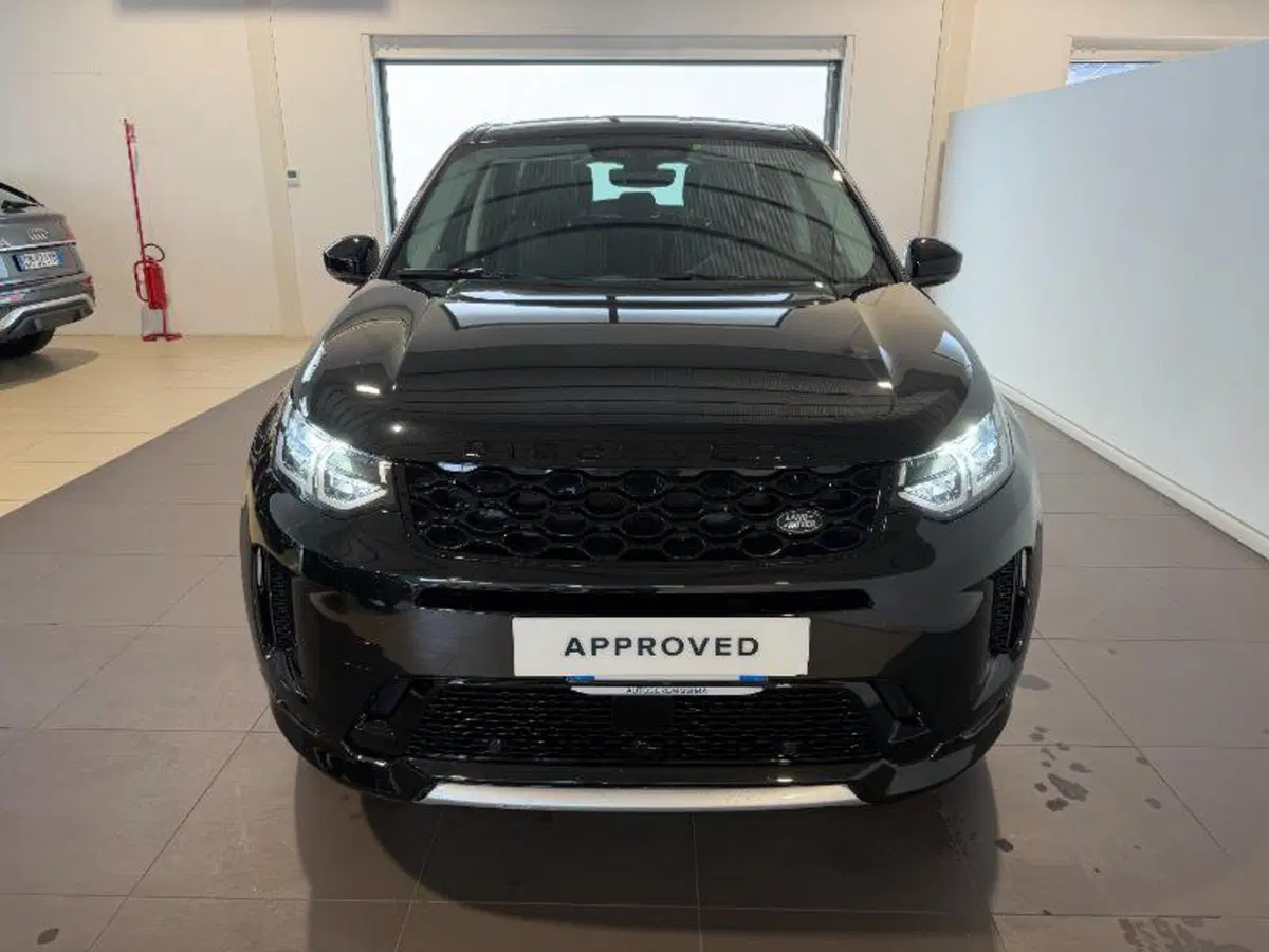 Land Rover Discovery Sport usata a Venezia (8)