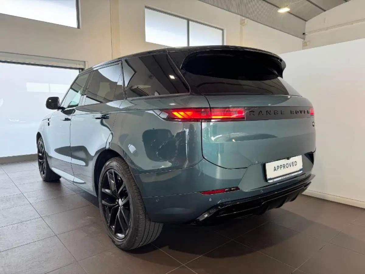 Land Rover Range Rover Sport usata a Venezia (3)